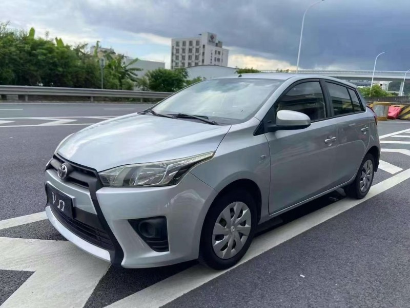 14年广州丰田YARiS L 致炫