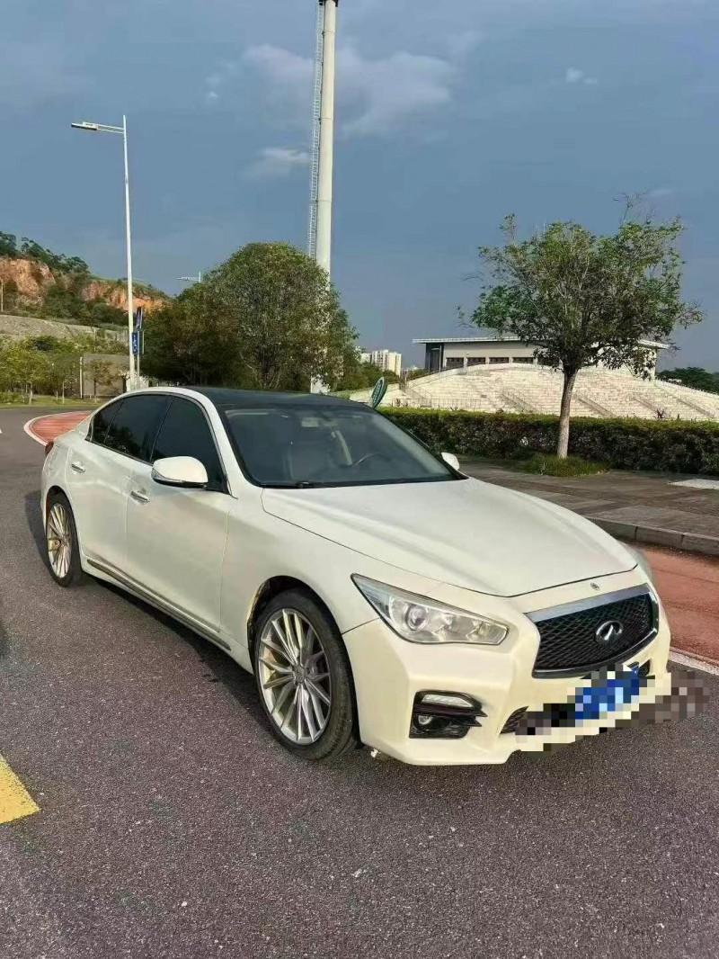 16年桂林英菲尼迪Q50L