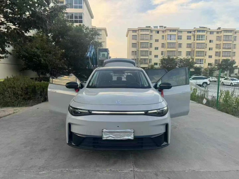 24年徐州零跑汽车C10