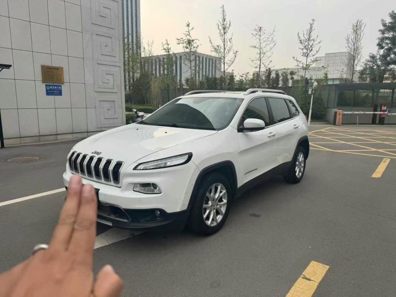 17年济南Jeep自由光