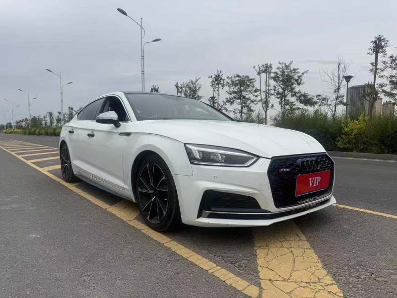 19年乌鲁木齐奥迪A5