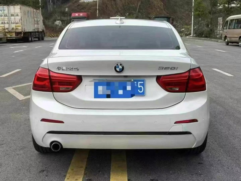 18年衡阳宝马1系