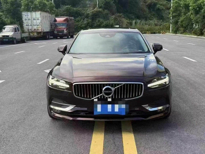 18年湘潭沃尔沃S90