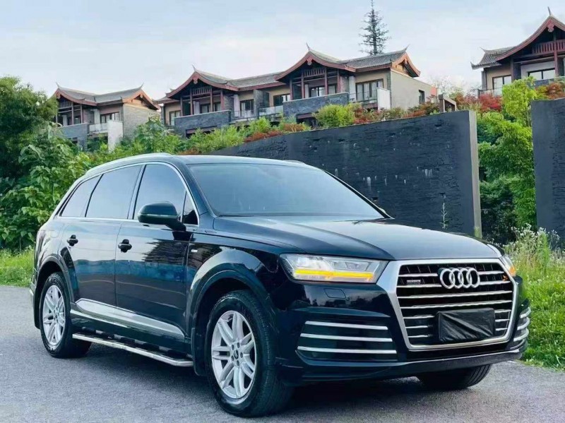 17年六盘水奥迪Q7