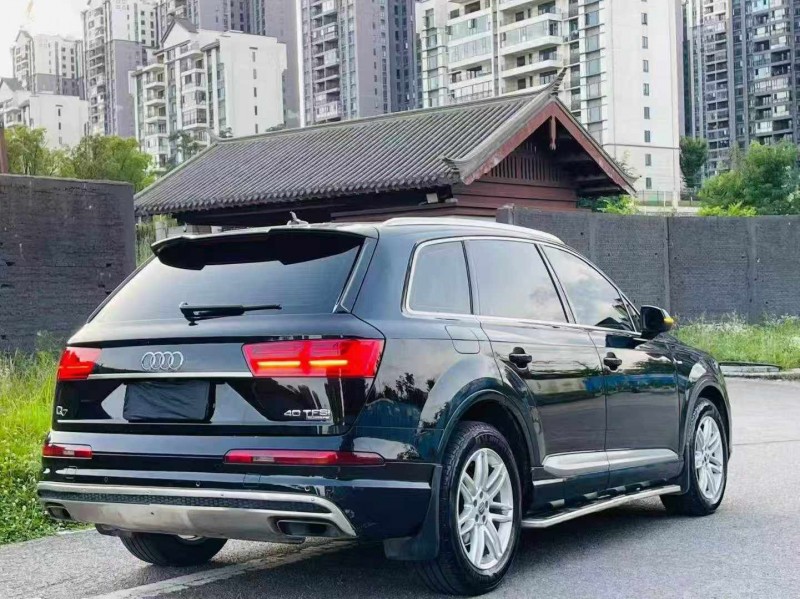 17年六盘水奥迪Q7