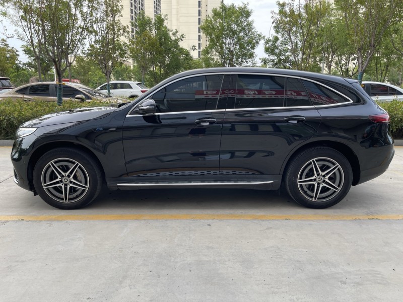 22年济宁奔驰EQC