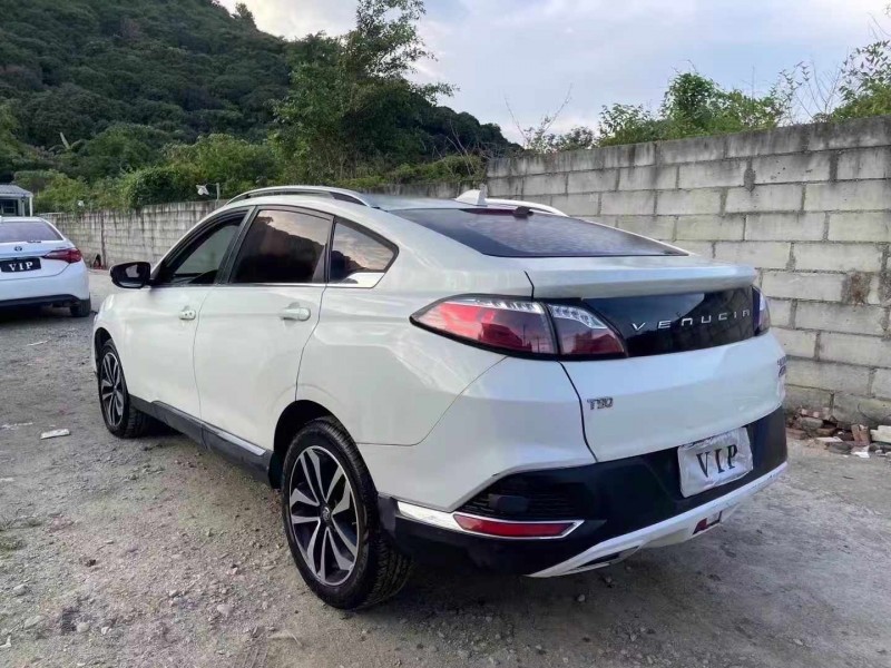18年广州启辰T90