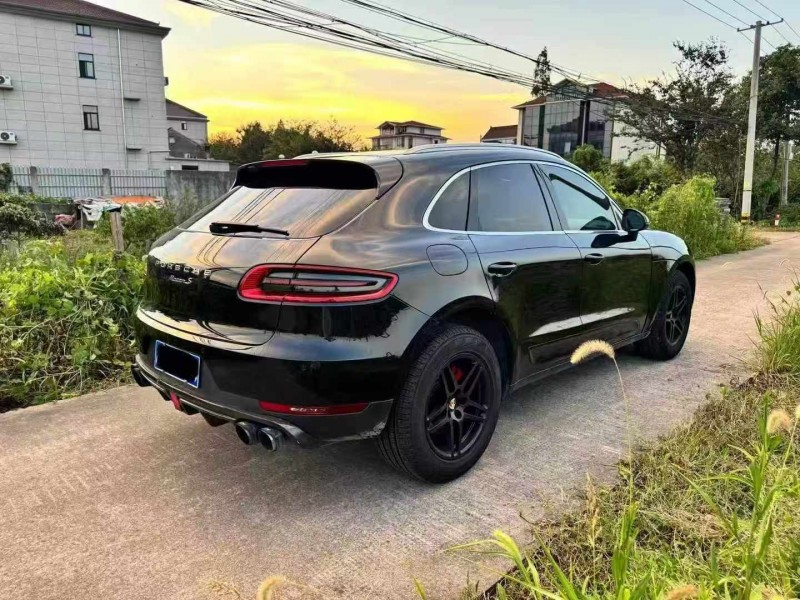 17年嘉兴保时捷Macan