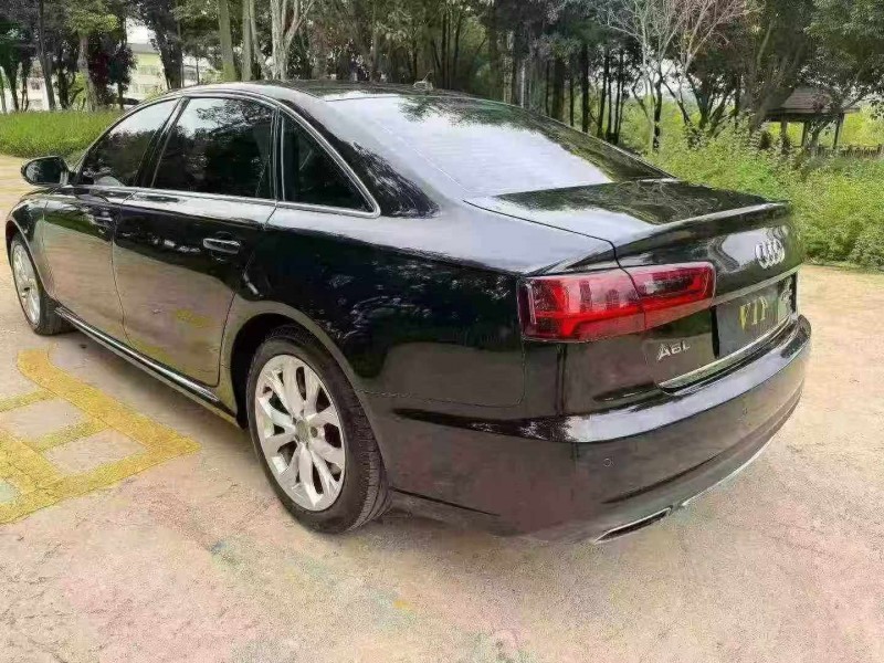 16年保山奥迪A6L