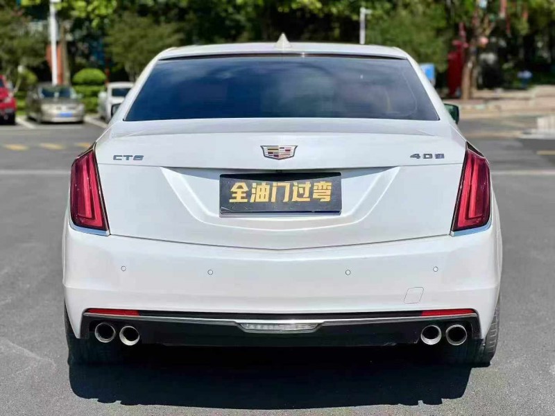 18年深圳凯迪拉克CT6
