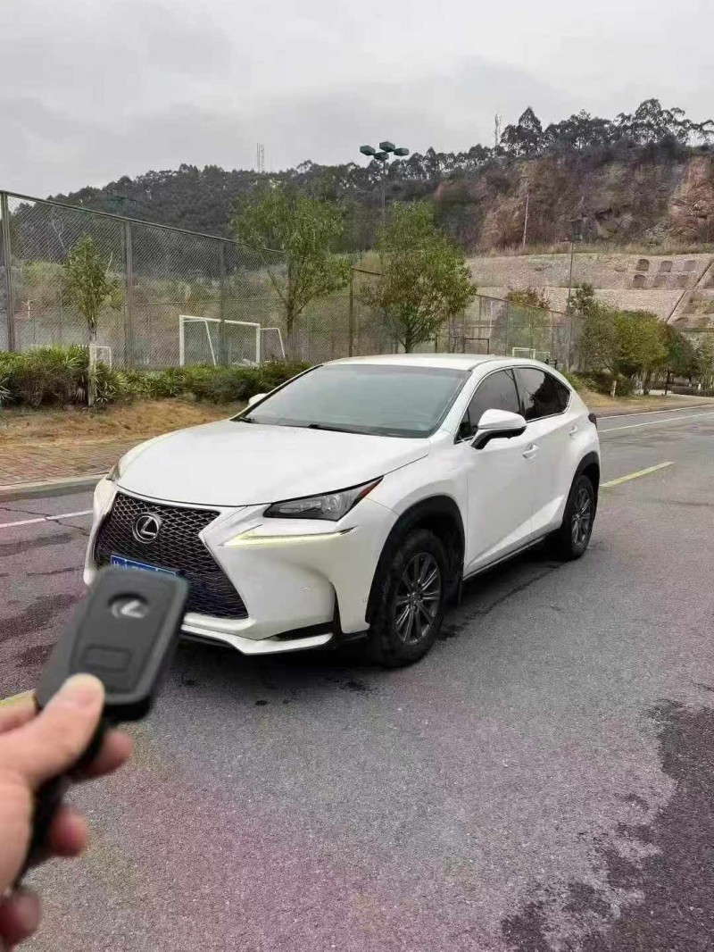 15年桂林雷克萨斯NX