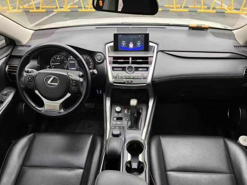 15年桂林雷克萨斯NX