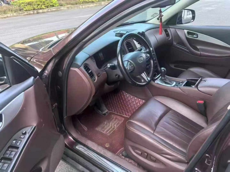 16年莆田英菲尼迪QX50