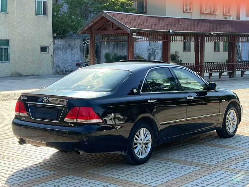 08年汕头丰田皇冠
