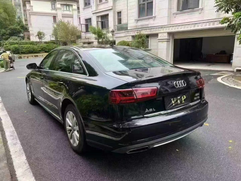 17年深圳奥迪A6L