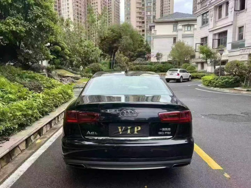 17年深圳奥迪A6L