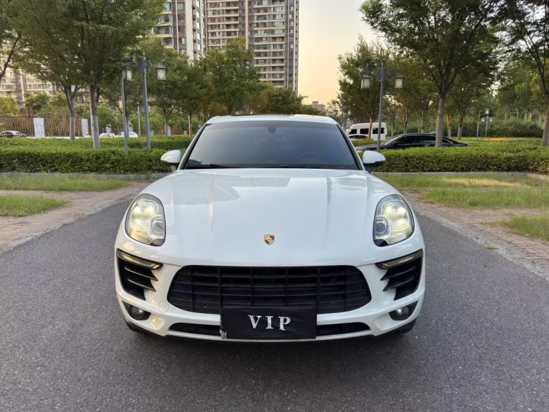 14年盐城保时捷Macan