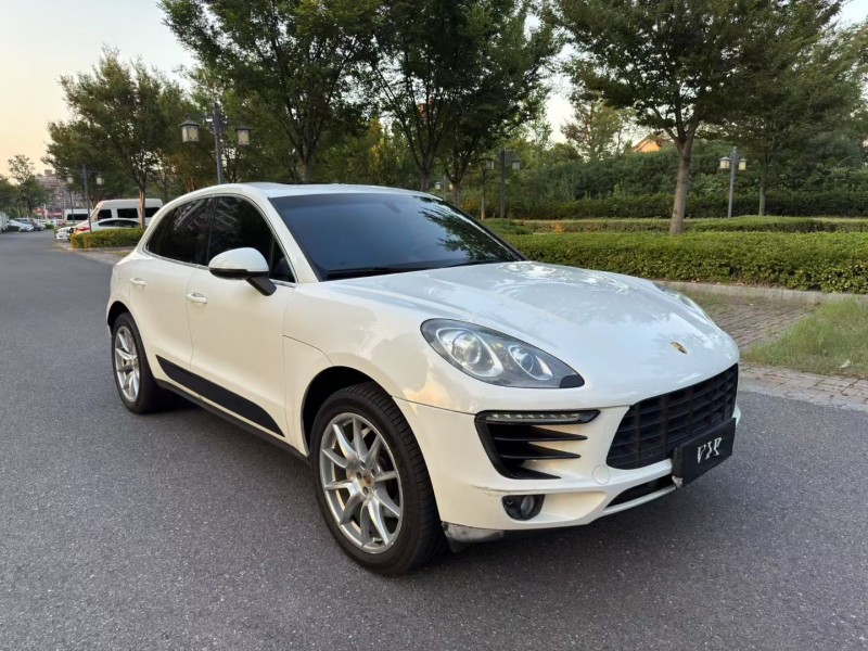 14年盐城保时捷Macan