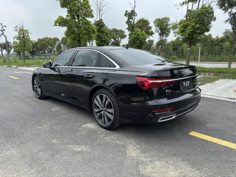 21年盐城奥迪A6L