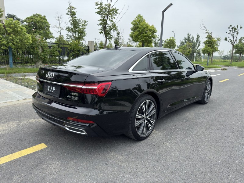 21年盐城奥迪A6L