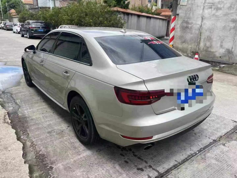 18年湛江奥迪A4L