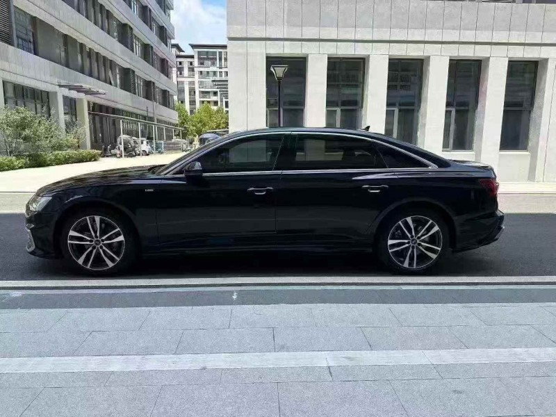 22年蚌埠奥迪A6L