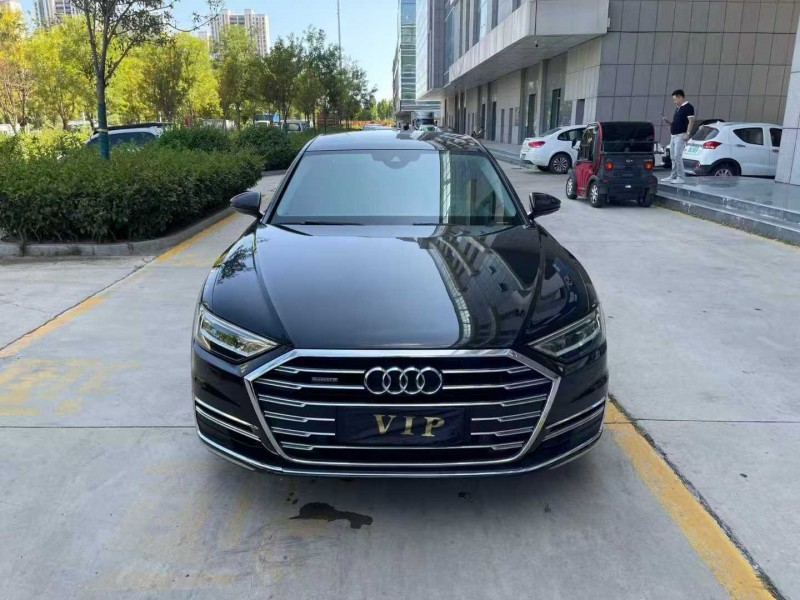 20年潍坊奥迪A8L