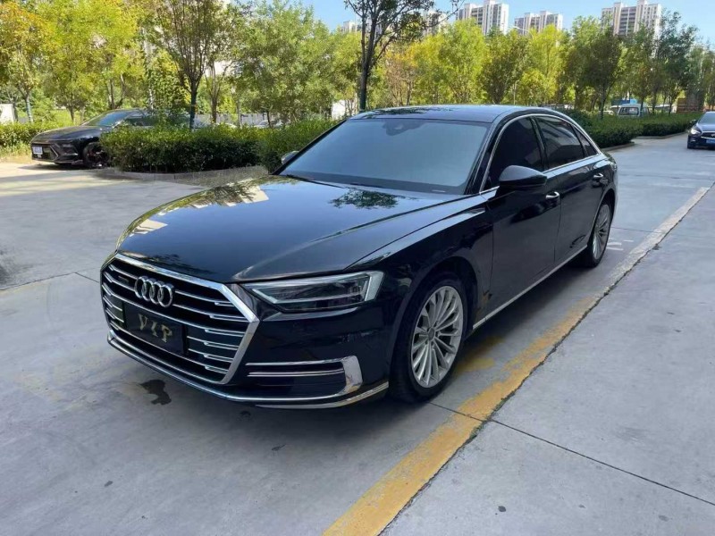 20年潍坊奥迪A8L