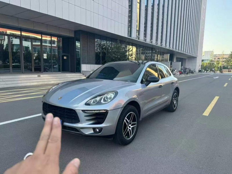 14年济宁保时捷Macan