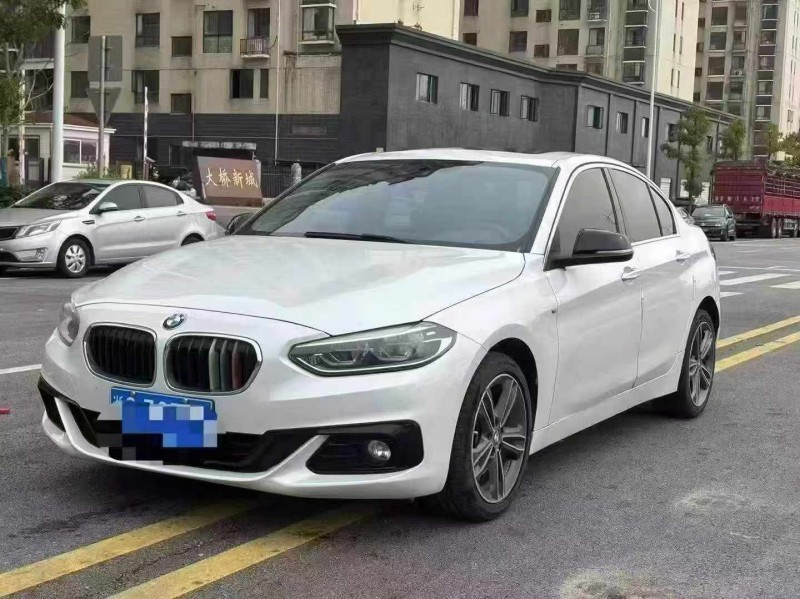 18年邵阳宝马1系