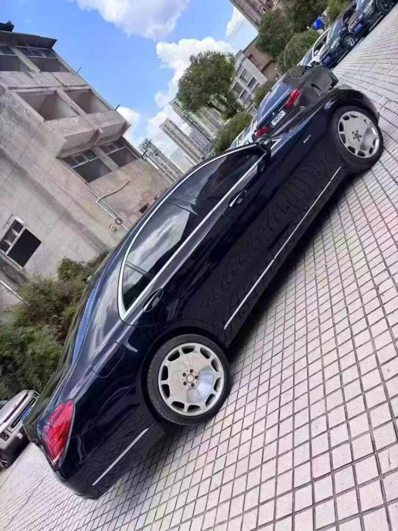 16年张家界奔驰S