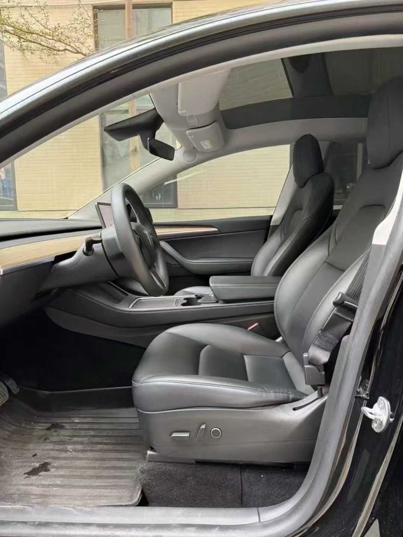 22年佛山特斯拉MODEL Y