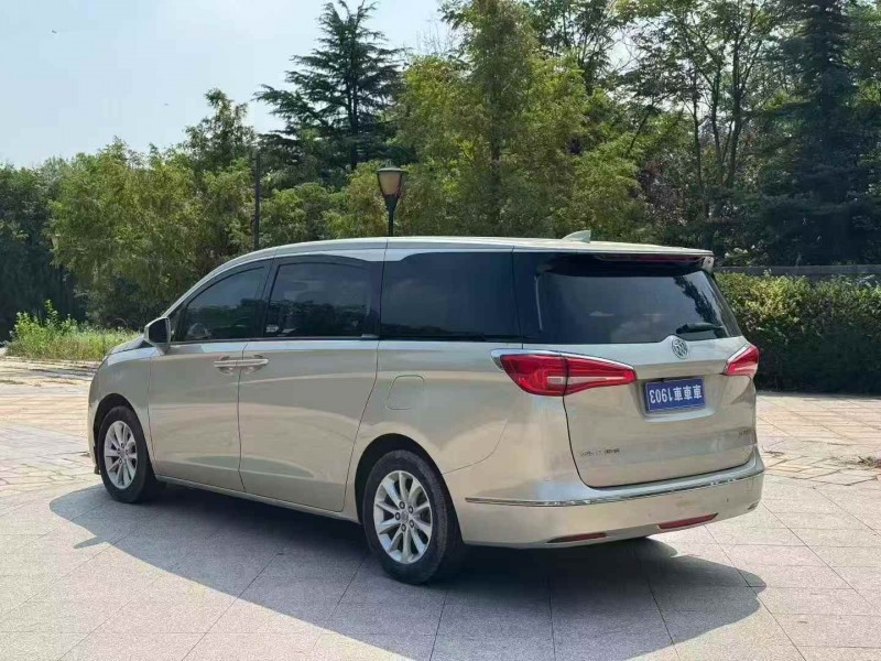 19年济宁别克GL8