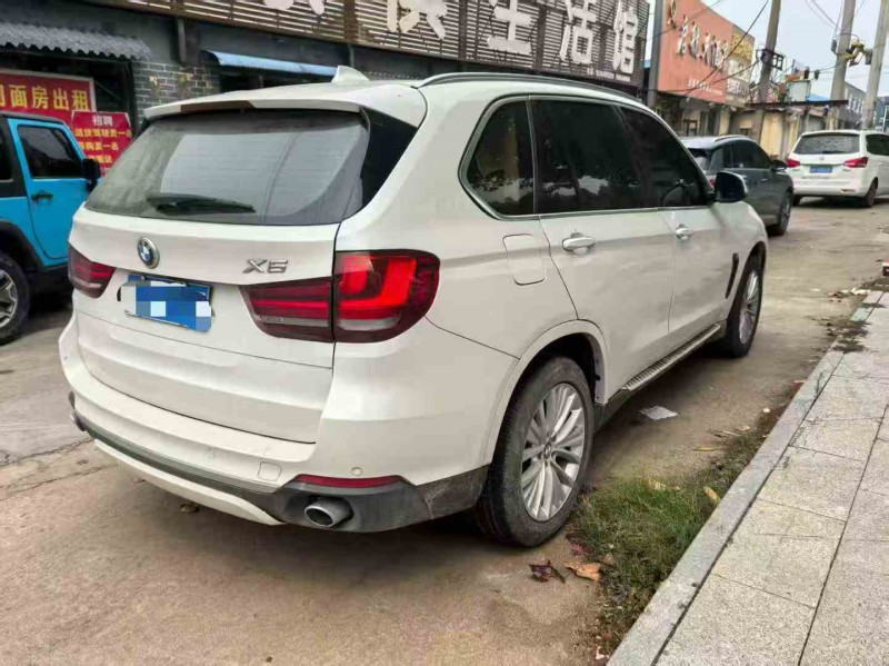 17年青岛宝马X5