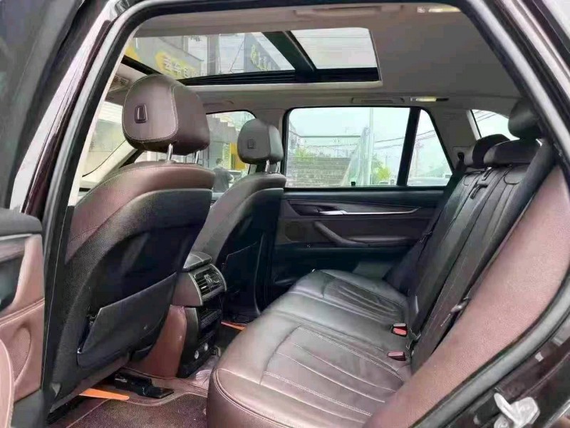 18年重庆市宝马X5