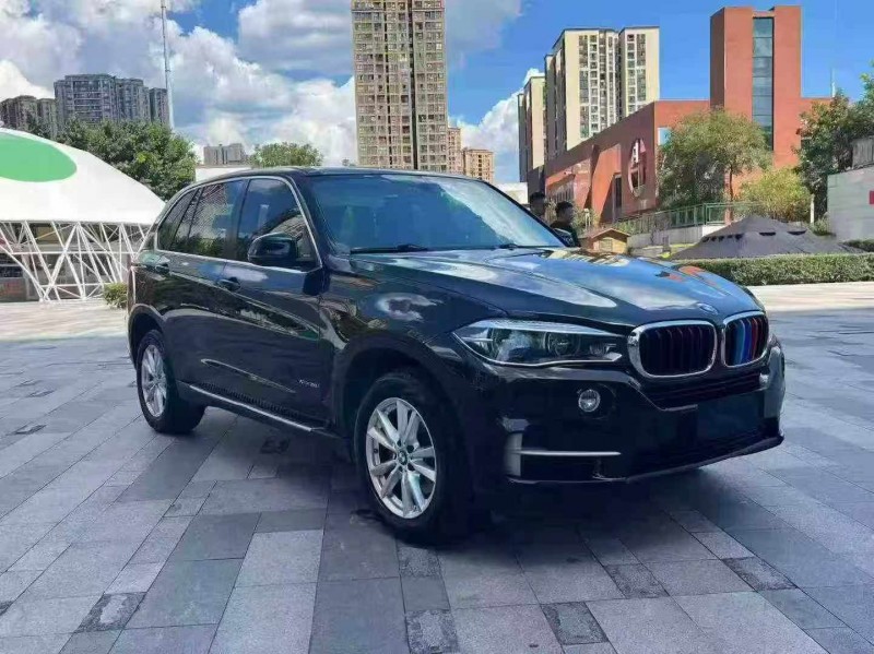18年重庆市宝马X5