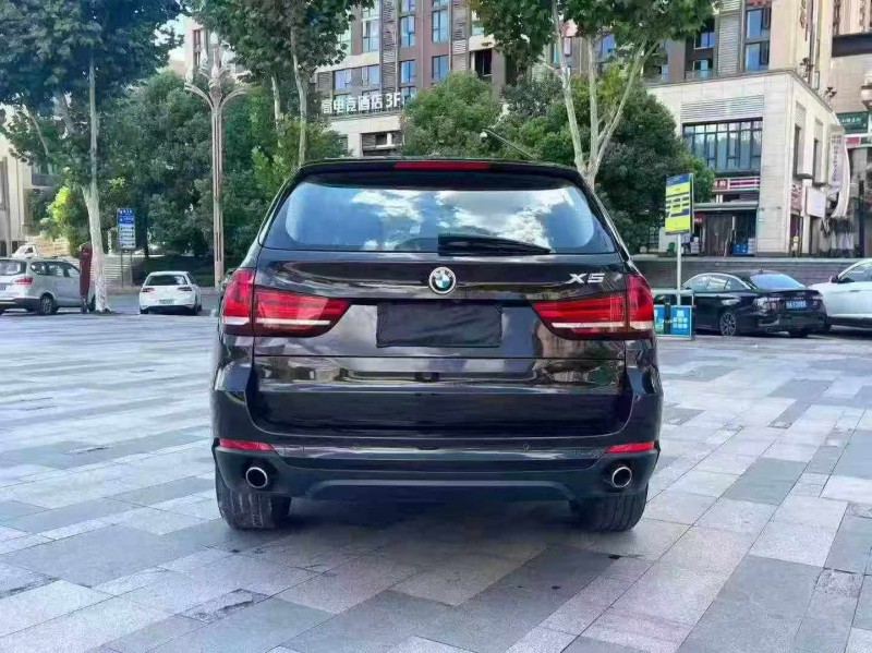 18年重庆市宝马X5