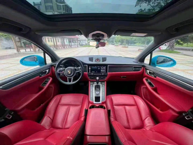 19年深圳保时捷Macan