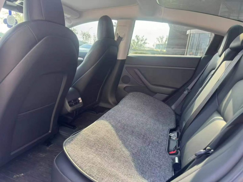 23年淄博特斯拉MODEL 3