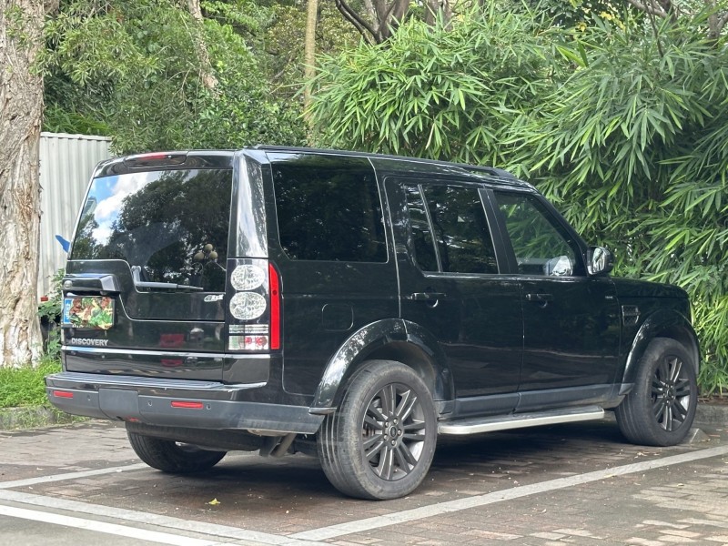 17年东莞市路虎发现4