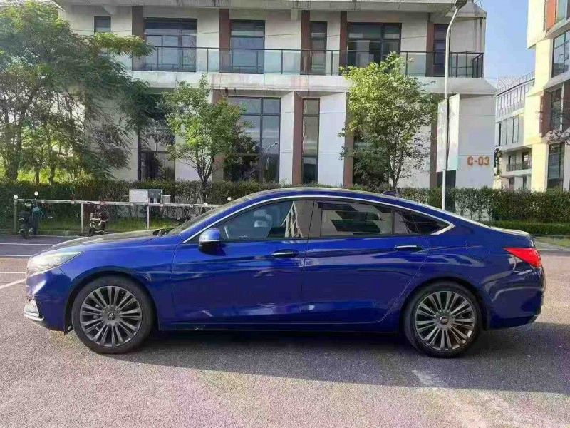 21年广州红旗H5