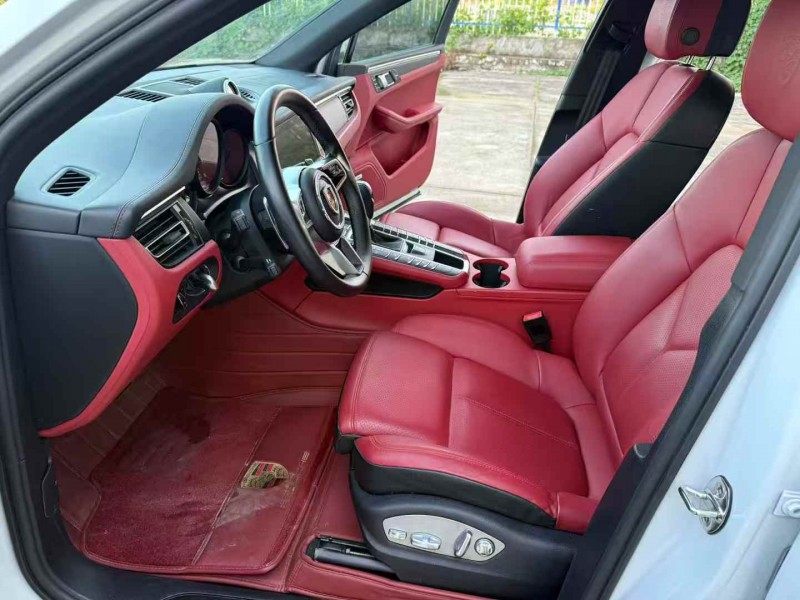 21年徐州保时捷Macan