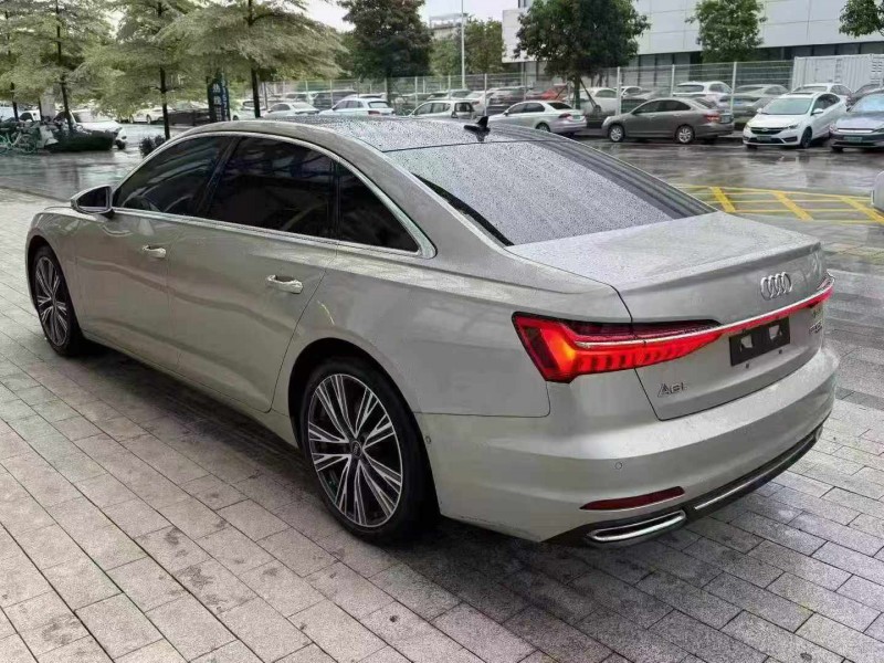 22年珠海奥迪A6L