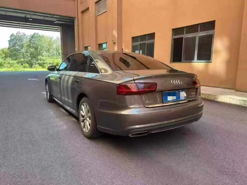 16年重庆市奥迪A6L