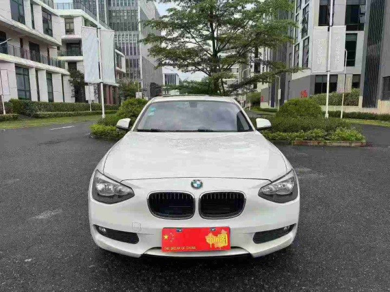 15年广州宝马1系