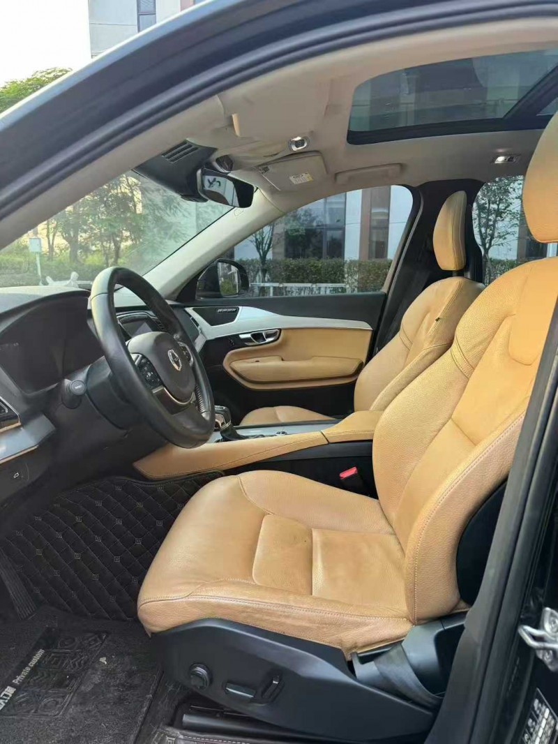 16年广州沃尔沃XC90