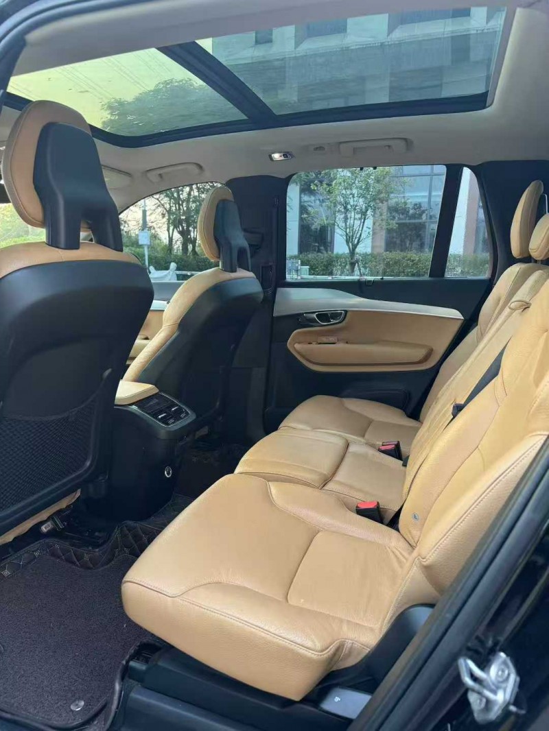 16年广州沃尔沃XC90