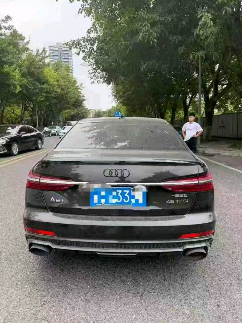 23年重庆市奥迪A6L