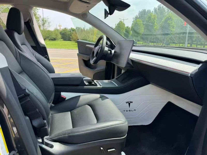 24年保定特斯拉MODEL Y
