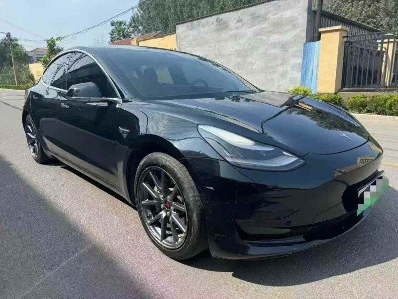 20年烟台特斯拉MODEL 3